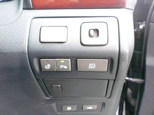 レクサスLS460　バージョンS　Iパッケージ：運転席右側