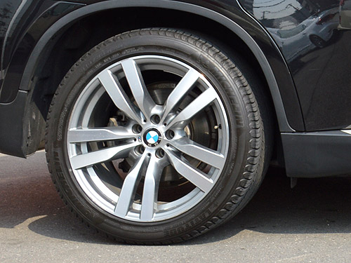 BMW X6 xDrive35i：ホイル