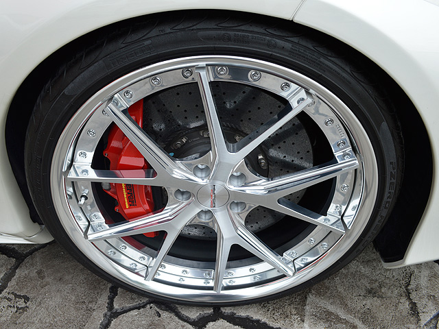 フェラーリ　458スパイダー：ホイル