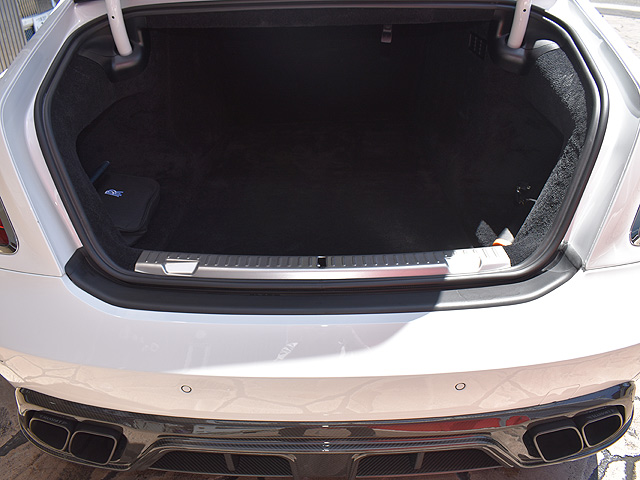 ���[���X���C�X�S�[�X�g�F