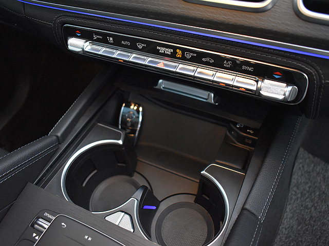 �����Z�f�X�x���cGLE400d�@�N�[�y4MATIC�X�|�[�c�F�i�r