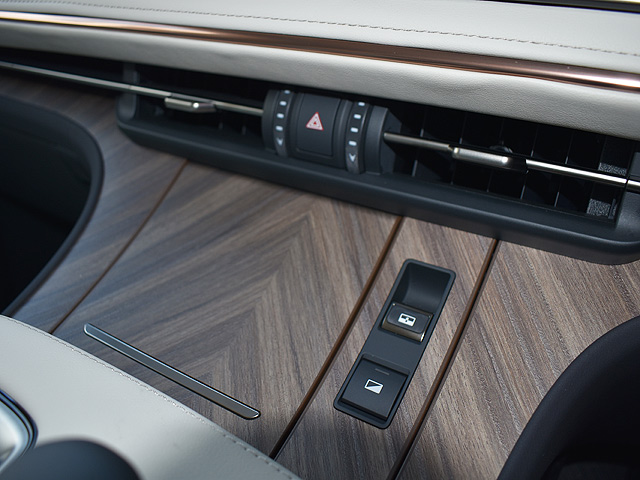 ���N�T�XLM500���@EXECUTIVE�F�^�]��