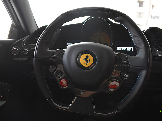 �t�F���[��488�s�X�^�@�f�B�[���[�ԁF�i�r