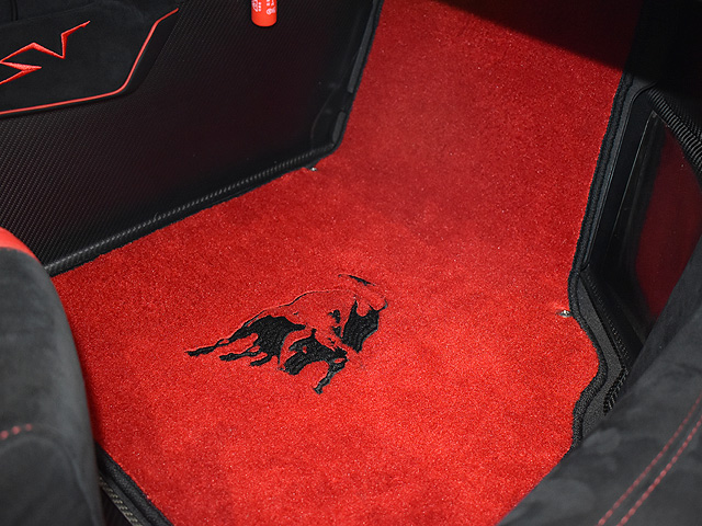 �����{���M�[�j�@�A���F���^�h�[��SV���[�h�X�^�[�F