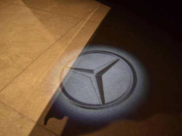 �����Z�f�X�x���cV220d EXCLUSIVE long Platinum Suite�F