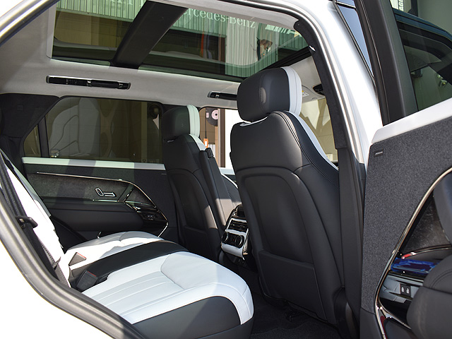 �����W���[�o�[�X�|�[�c�@�I�[�g�o�C�I�O���t�B�@D300�F