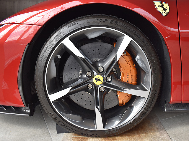 �t�F���[��SF90�@Spider�F�z�C��