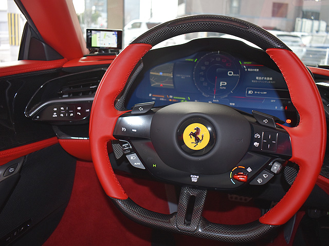 �t�F���[��SF90�@Spider�F�i�r