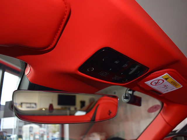 �t�F���[��SF90�@Spider�F