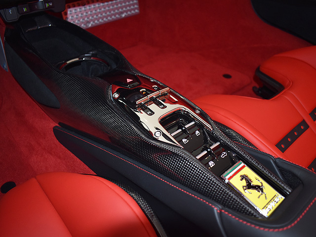 �t�F���[��SF90�@Spider