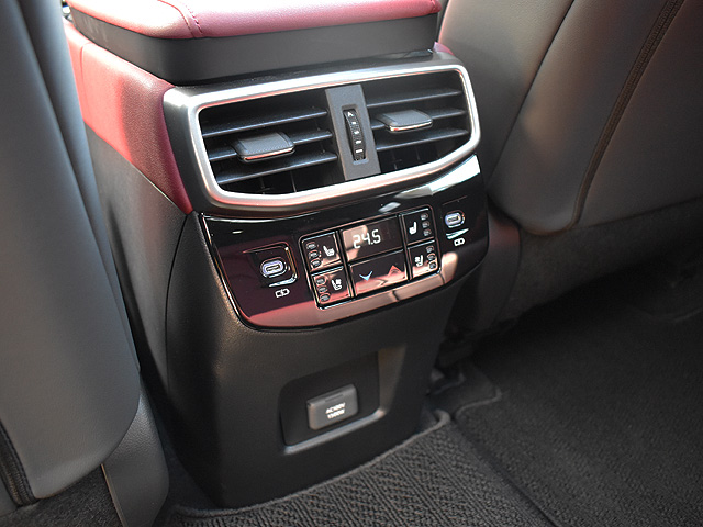 ���N�T�XRX500���@�e�X�|�[�c�p�t�H�[�}���X�F